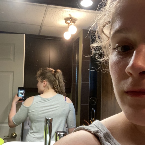 Skull top - Picture 3 of 4